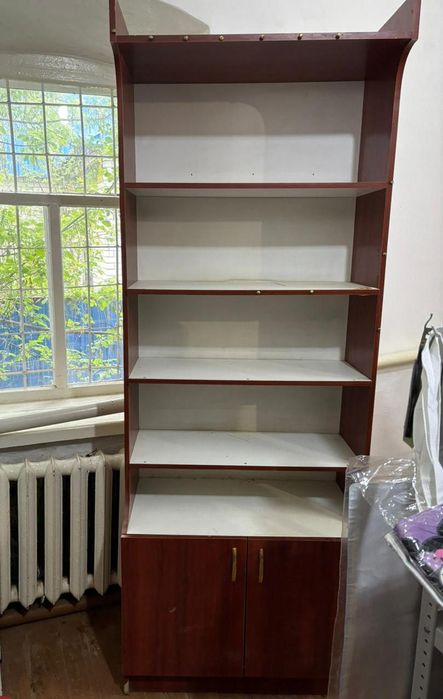 Продам витрины для магазина