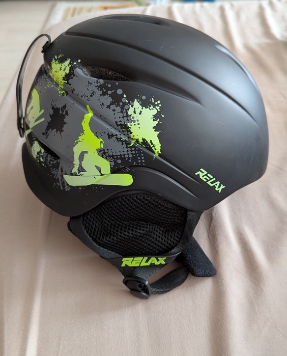 Детска ски каска Relax Wild 54-56