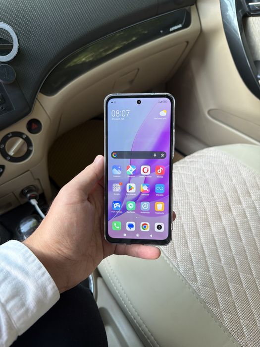 Redmi note 12R.