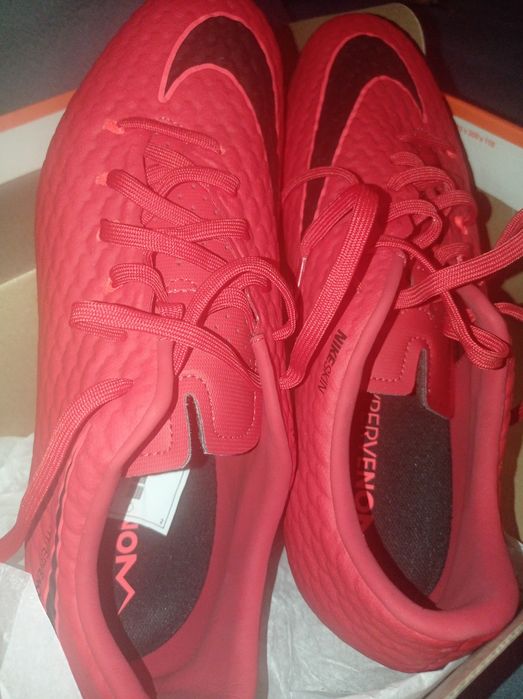 Футболни принадлежности