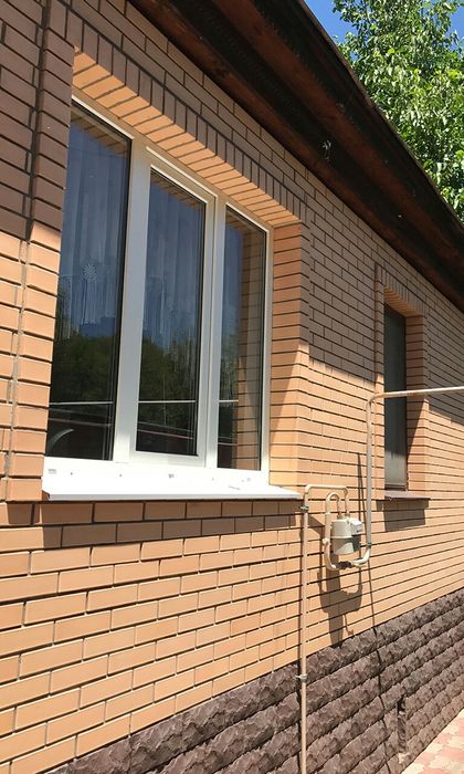 Пластиковые окна, двери, витражи