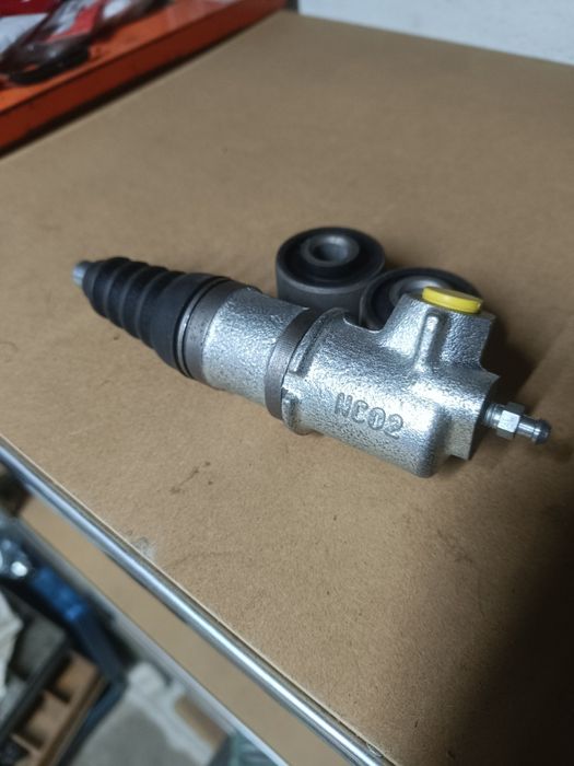 Помпа съединител Алфа Ромео 156