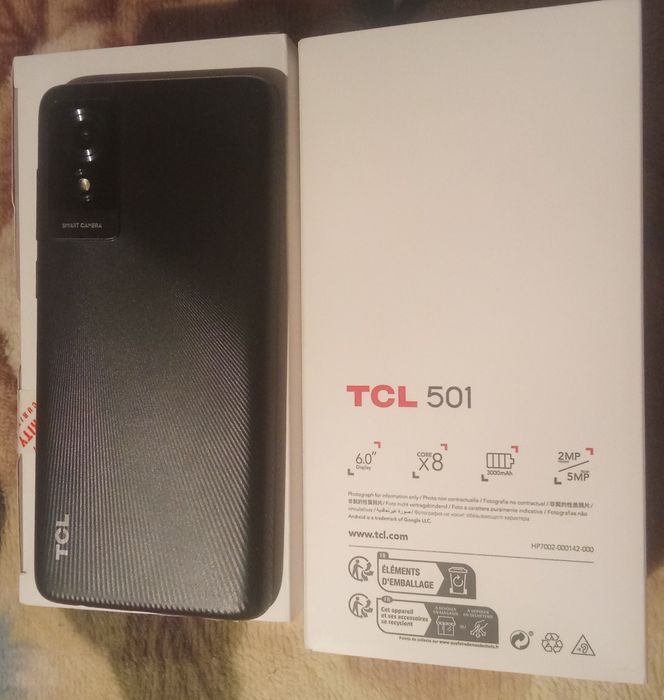 Vând telefon: TCL 501