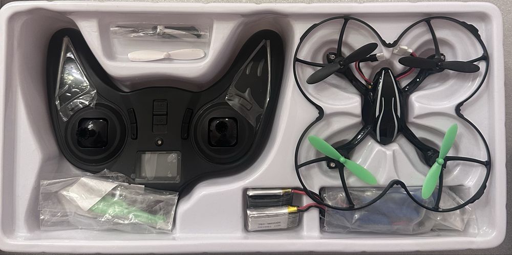 Квадрокоптер Hubsan X4 H107