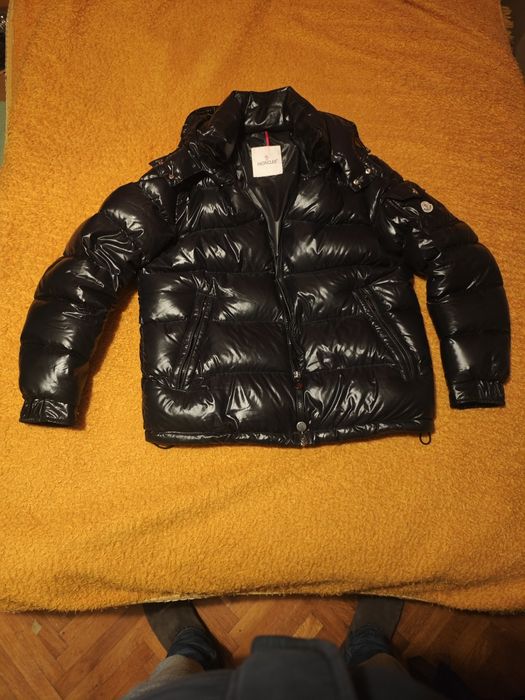 Vând Geacă Moncler Originală