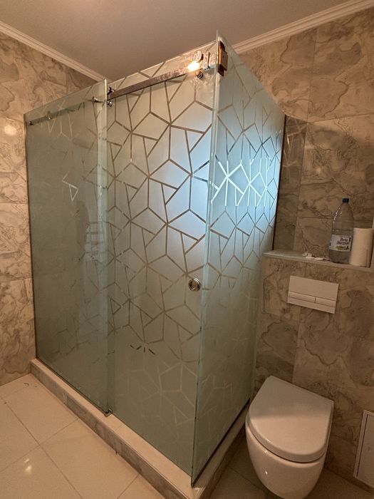 Sisteme complete de inchideri cu sticla