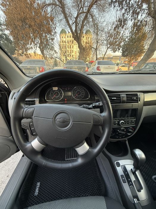 Gentra ideal holatdagisi