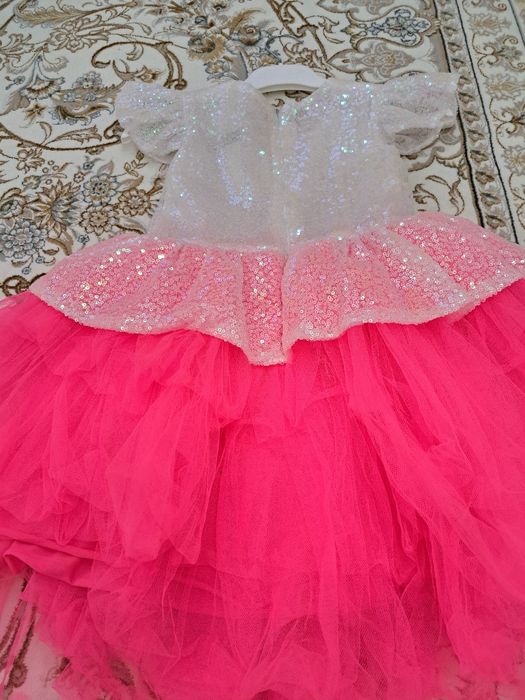 Barbie platie 1 marte kiyilgen tek