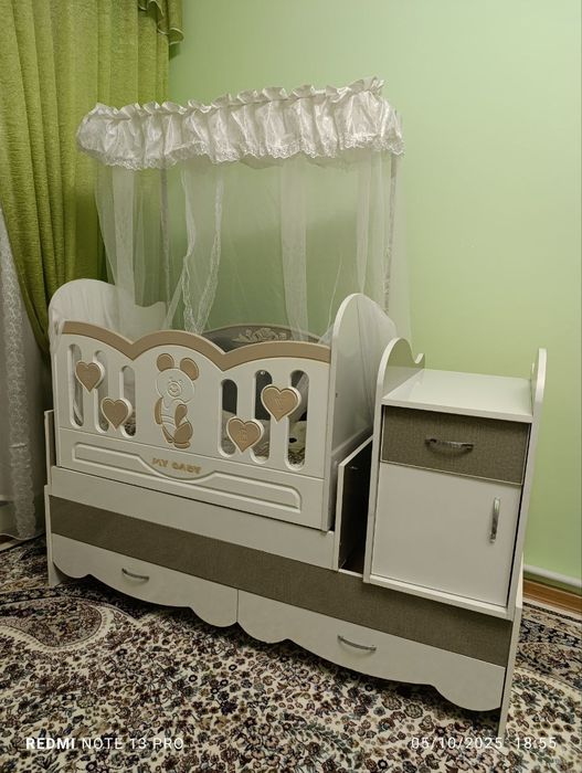 Янги болалар кровать ва алвонч.