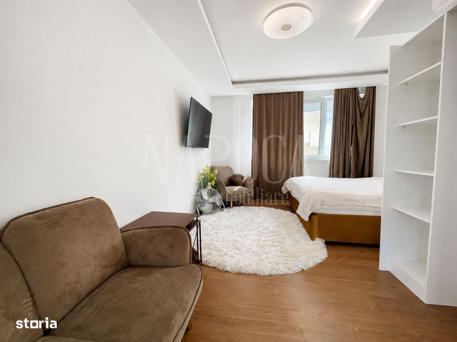 Casa 4 camere de vanzare in Floresti