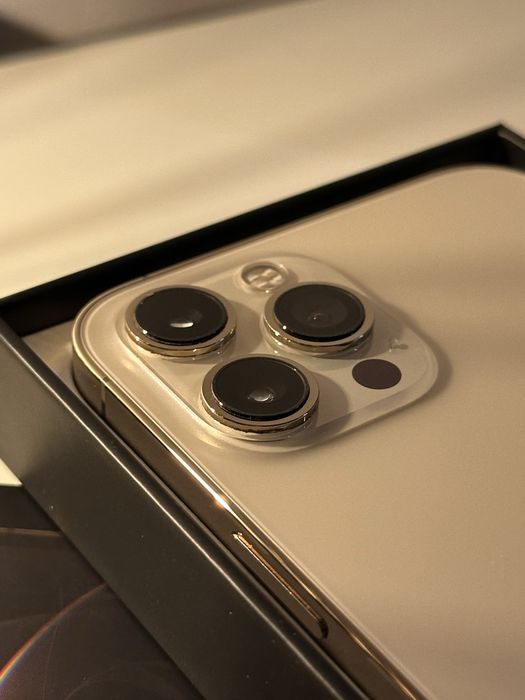 iPhone 12 Pro Max 128GB Gold - Impecabil / Cutie / Ca Nou