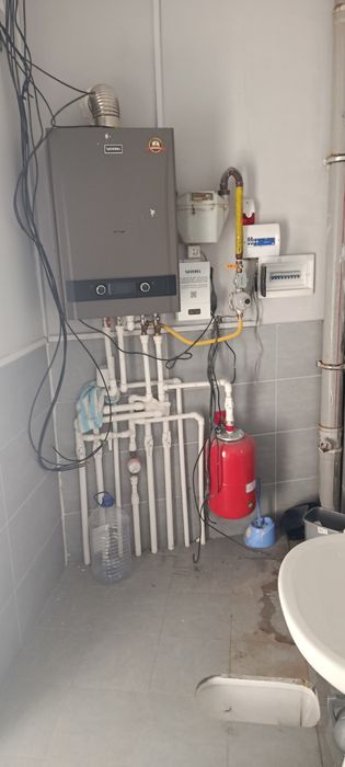 Офис аренда 200 КВ.М. (TY)