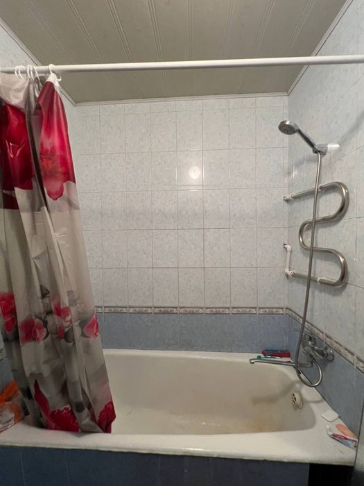 Kvartira shereliga bola kerak