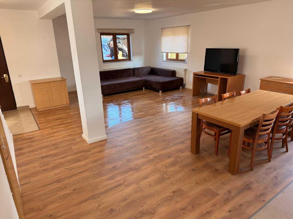 Casă renovată pe malul lacului,Câmpenești 10 km de Cluj, 732 mp teren