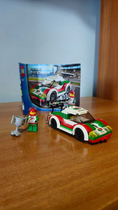 Lego City 60053 - Maşină de curse