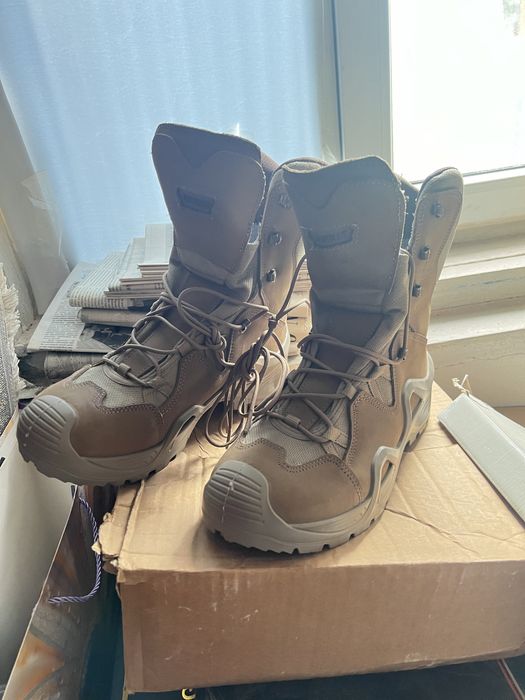 Берцы военный.