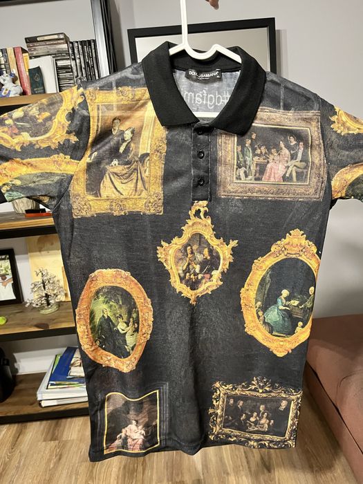 Продам мужские трикотажные поло. Цена: 15000 тг.