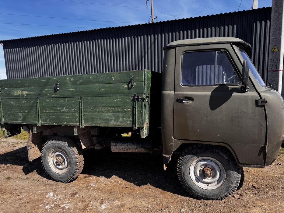 Продам УАЗ 33 03