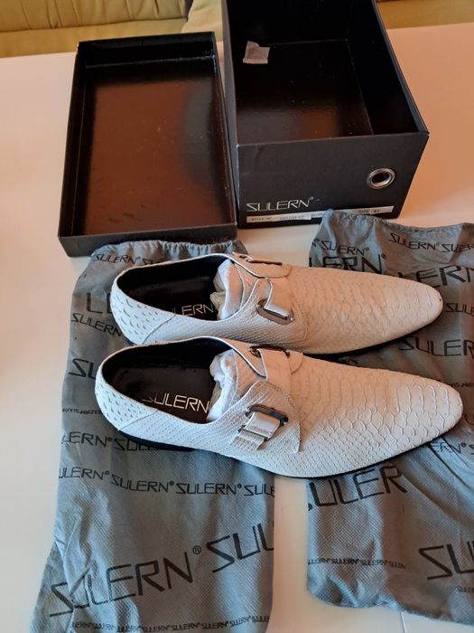 Продавам обувки мъжки