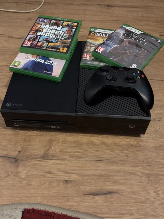 Xbox One 500 Gb cu 4 jocuri