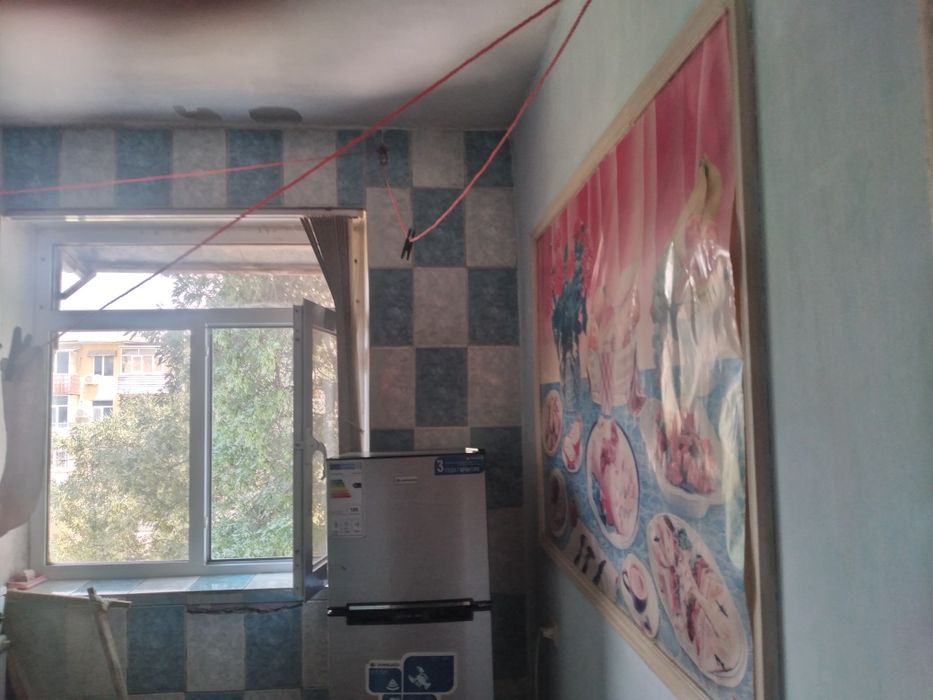 2  хонали   арзон    уй   Карши  марказида  сотилади