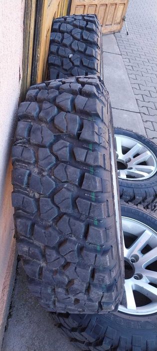 Anvelope de teren 215/65/16 Suzuki