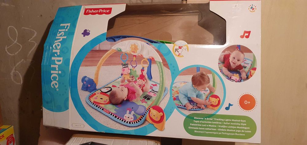 Продавам бебешка активна гимнастика Fisher Price