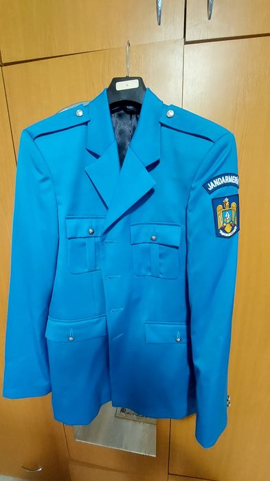 Tinuta noua jandarmerie