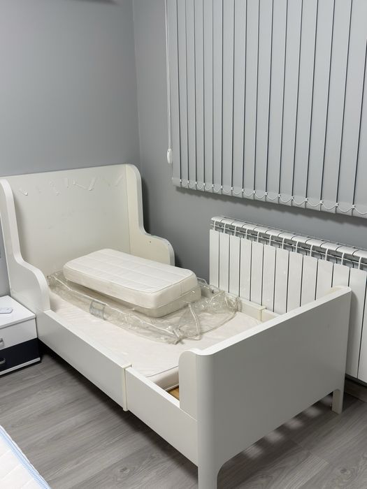 Спешно продавам детско легло