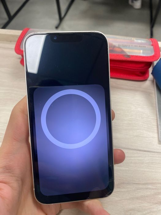 Продаю оригинальный Apple wallet