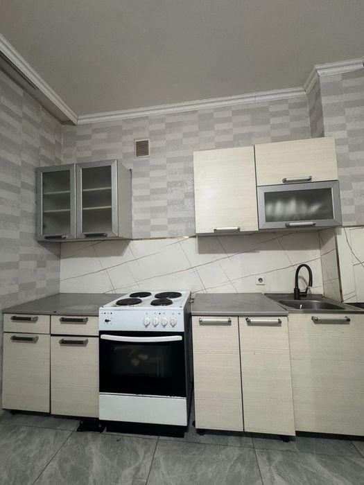 Кухонная мебель б/у 15 000 тг