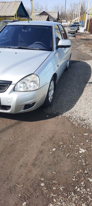 Ваз Лада Приора 2013