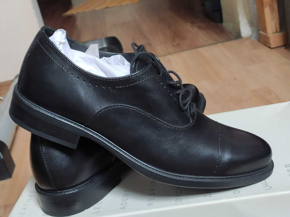 Мужские туфли Geox, новые, в коробке.