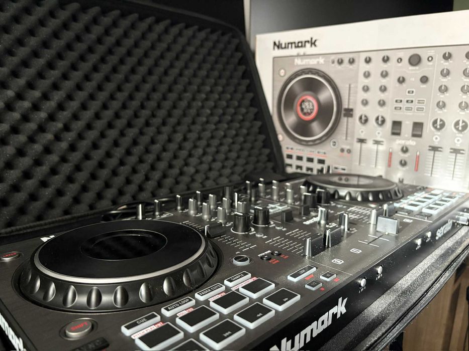 Consola Dj Numark NS4FX + Hardcase UDG