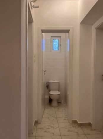 Дава се под наем Тристаен апартамент в София, Лозенец - 65 кв.м за 996.03 € - Снимка #8