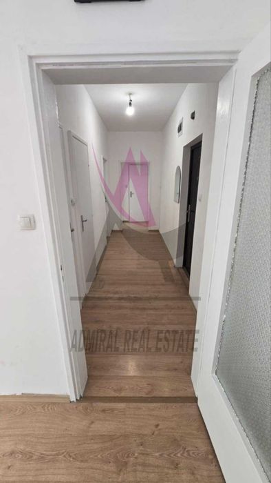 Продава се Тристаен апартамент в Варна, Базар Левски - 68 кв.м за 2927 €/кв.м - Снимка #6