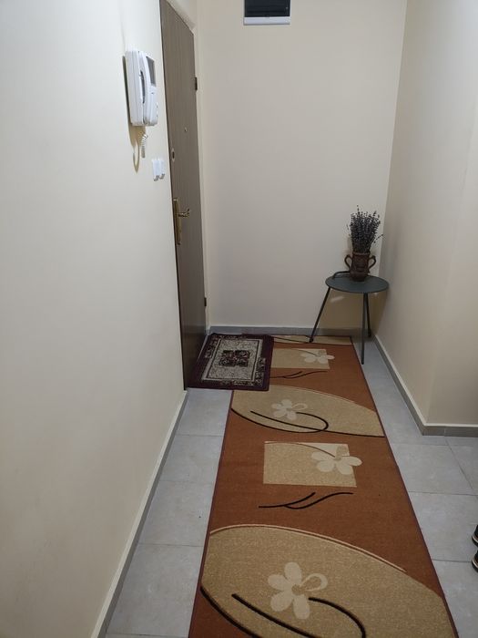 Дава се под наем Двустаен апартамент в Русе, Възраждане - 73 кв.м за 115000 € - Снимка #6