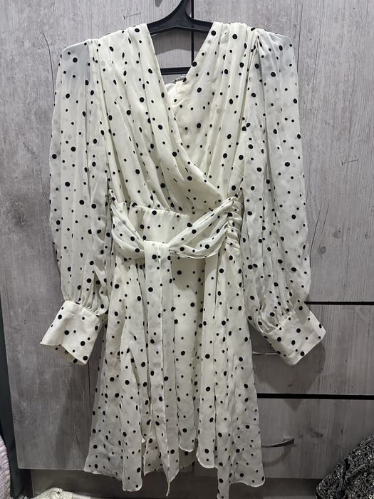 Платье в горошек