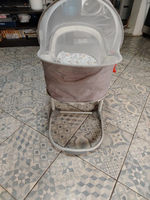 Кроватка детская качалка