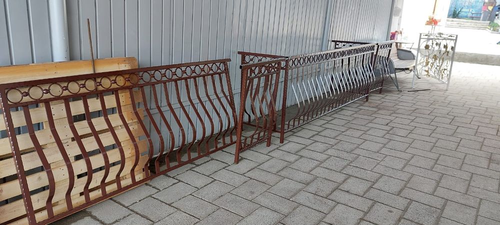 Gard din fier forjat,  livrare în orice județ