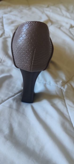 Pantofi dama noi