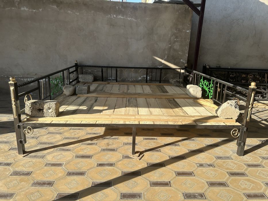 Продаётся тапчан