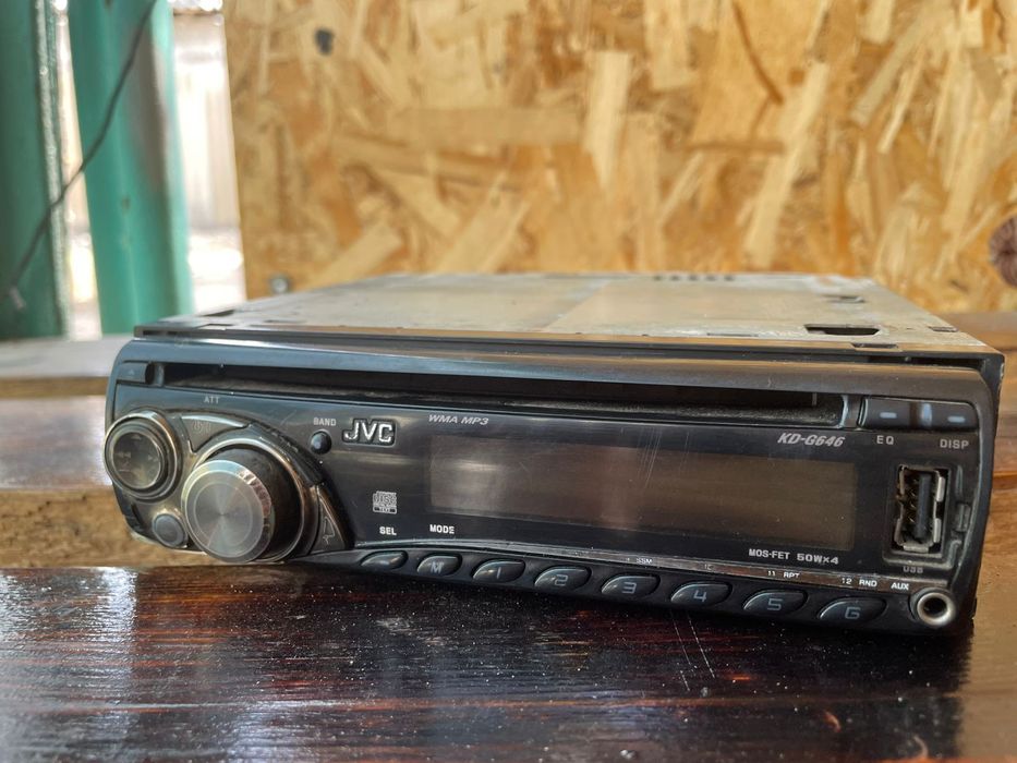 Продам сабвуфер , моноблок ,усилитель deaf bonce mahete urall jvc