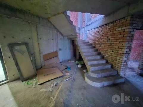 Новостройка юнусабад  Площадь: 246 Ориентир: мечеть Бадамзар ;