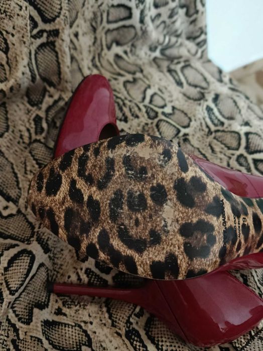 Pantofi stiletto Dolce& Gabanna