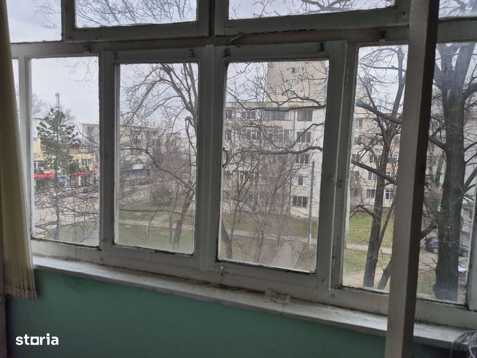 Vand apartament 3 camere Slobozia , Ialomita , central 3/4,2balcoane