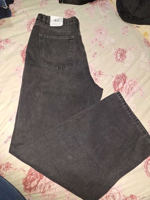 Дамски дънки р-р 42