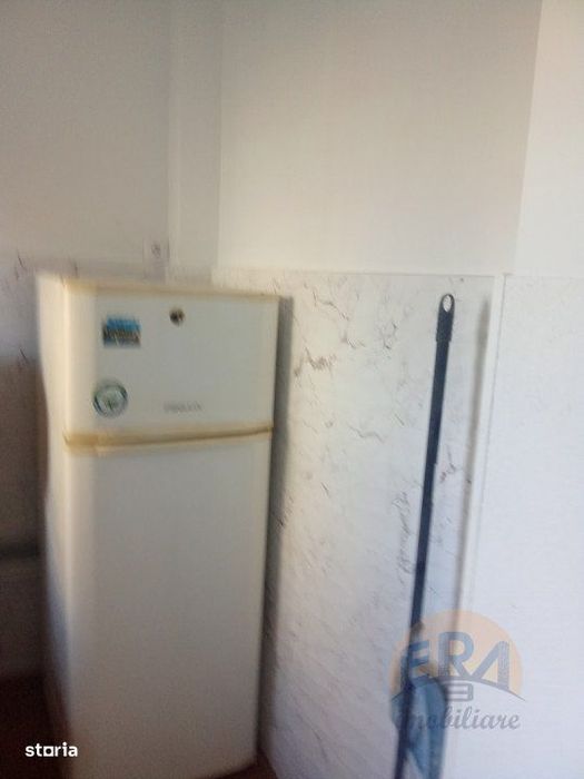 Apartament 1 camera, (30 mp+ un beci de 18 mp) Str Rogerius, Str. Sova