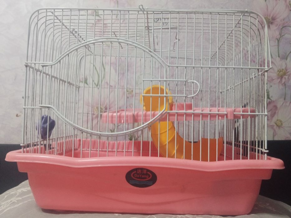 Продам клетку большая