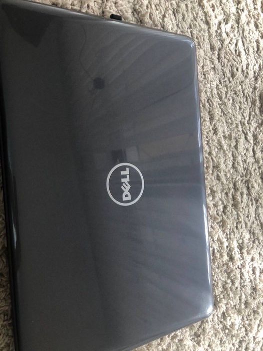 Ноутбук Dell 5567
